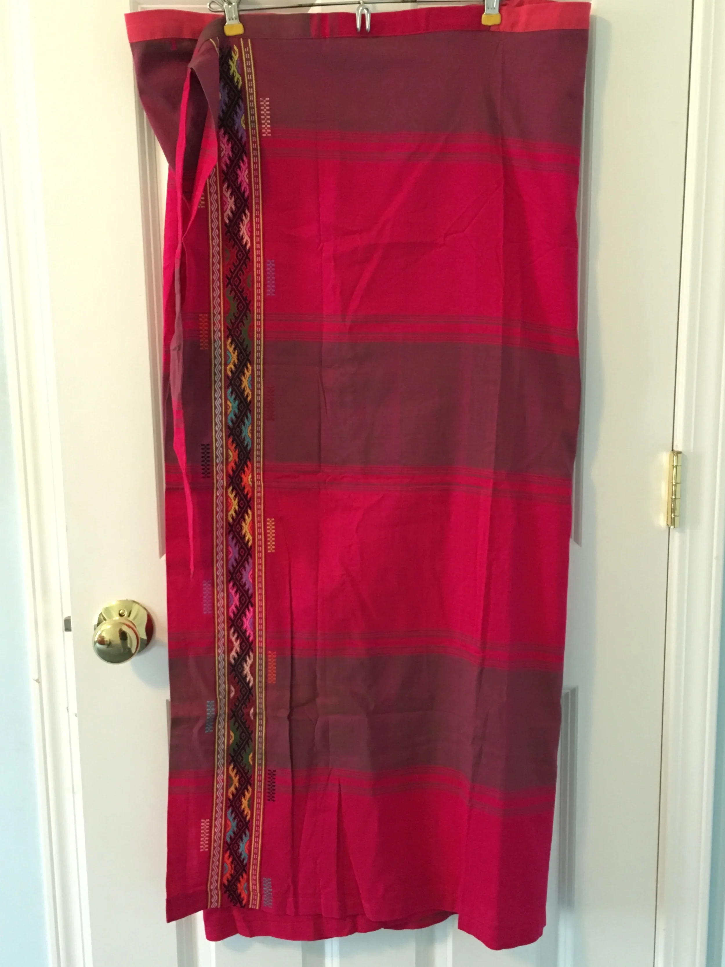 Not quite OT: Longyi from Myanmar (Burma) — Quiltingfor